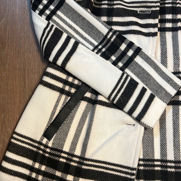 IZ BYER Black and white plaid jacket NWOT - Picture 9 of 9